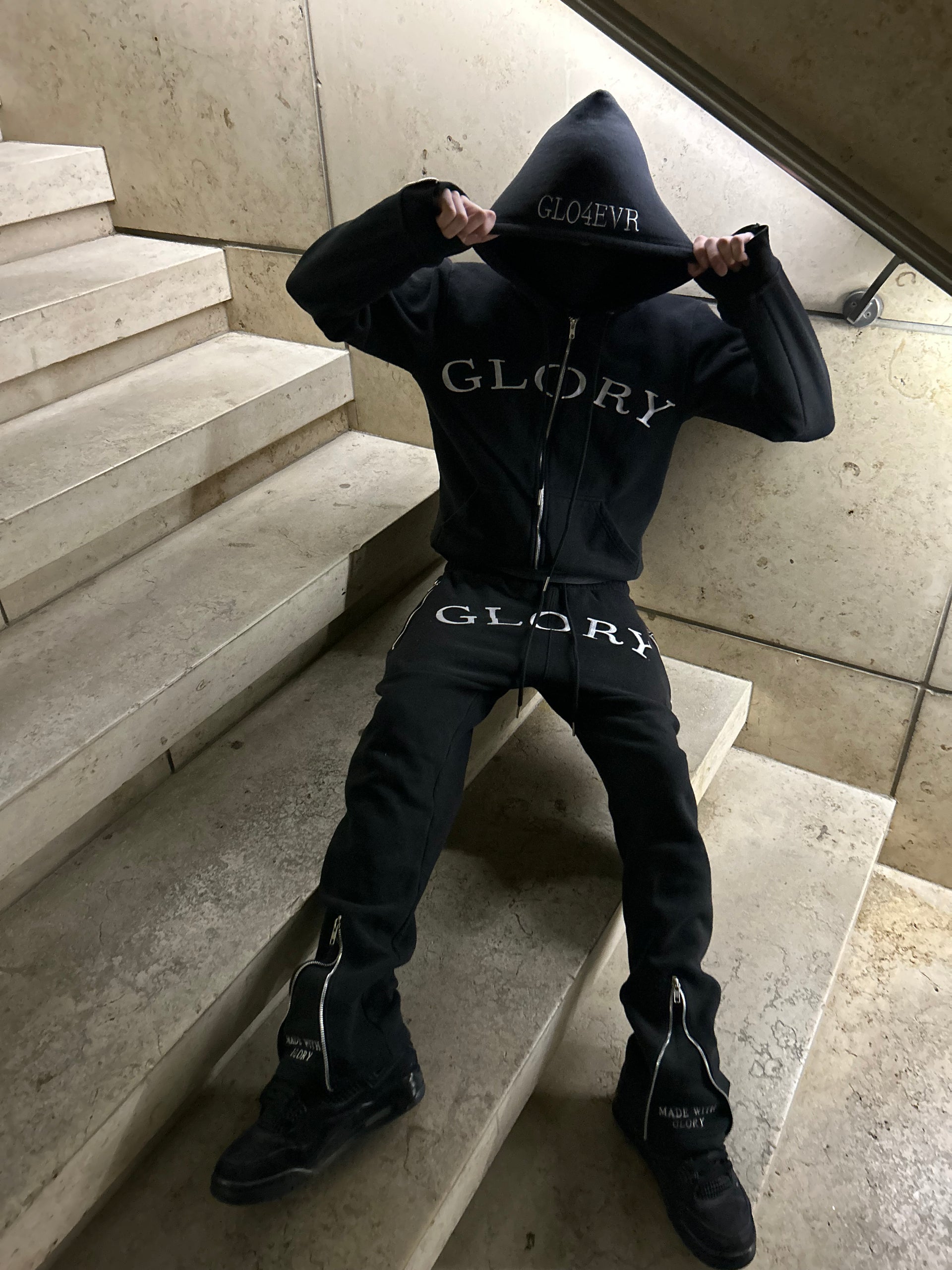 Glory Sweatsuit